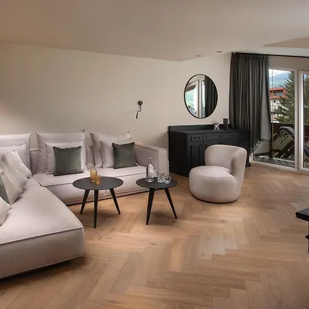 Hotel Majestic - Unique Brunico