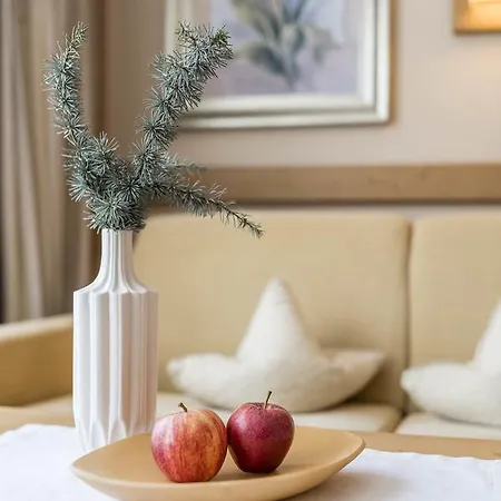 Otel Majestic - Unique 4*