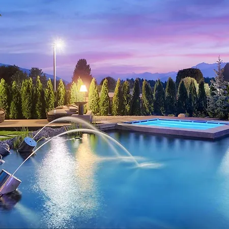 Hotel Majestic - Unique Brunico